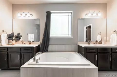 26960 E Costilla Dr, Aurora, CO 80016 photo 24