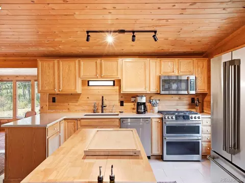Kitchen - 277 Timbertop Rd, Bailey, CO 80421 photo 4 of 4
