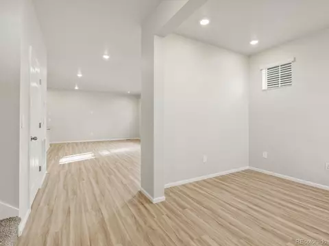 22480 E 8th Ave, Aurora, CO 80018 photo 3