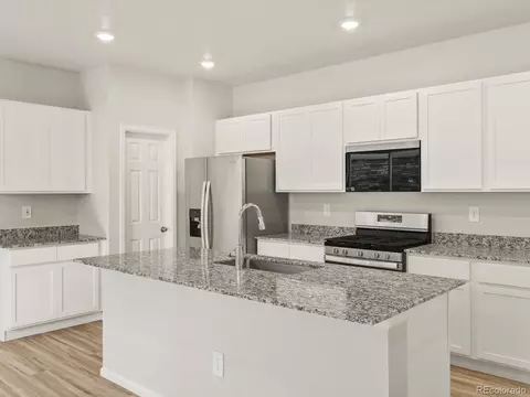 22480 E 8th Ave, Aurora, CO 80018 photo 9