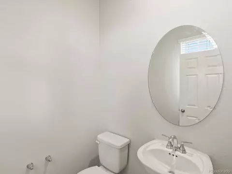 22480 E 8th Ave, Aurora, CO 80018 photo 5