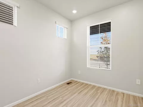 22480 E 8th Ave, Aurora, CO 80018 photo 4