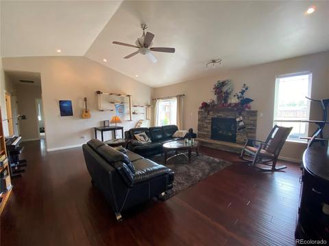 1380 La Mesa Cir, Rangely, CO 81648 photo 2