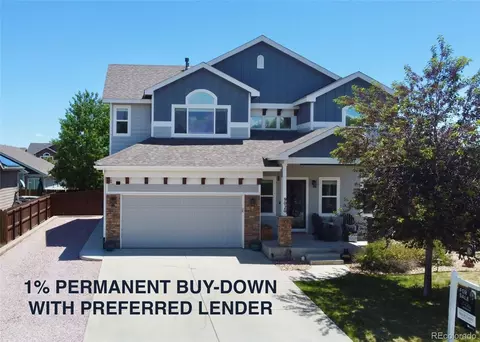 9020 Sandpiper Dr, Longmont, CO 80504