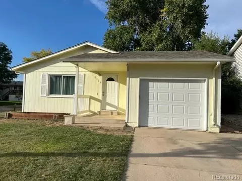 8316 Mummy Range Dr, Fort Collins, CO 80528