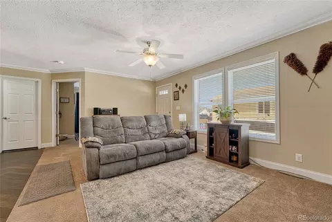 1810 Carson St, Aurora, CO 80011 photo 5
