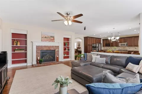 Living - 6472 S Kellerman Way, Aurora, CO 80016 photo 5 of 8