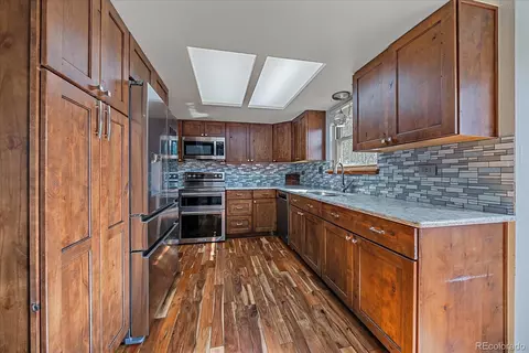 8690 E Chenango Ave, Denver, CO 80237 photo 8