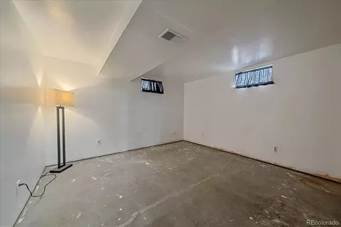 8690 E Chenango Ave, Denver, CO 80237 photo 28