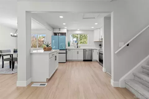 1077 S Joplin Way, Aurora, CO 80017