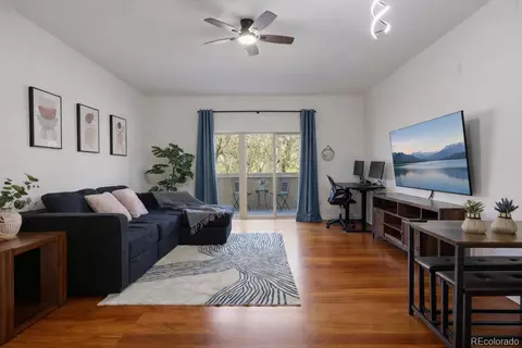 722 Washington Ave #306, Golden, CO 80401