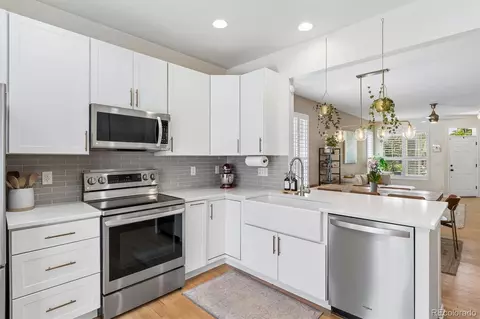 Kitchen - 154 Oneida Ct, Denver, CO 80220 photo 1 of 3