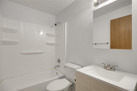 15065 E 43rd Ave, Denver, CO 80239 photo 21