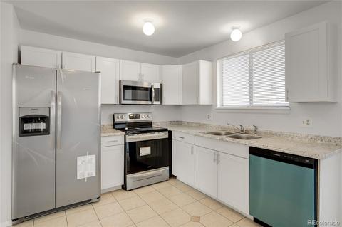 15065 E 43rd Ave, Denver, CO 80239 photo 15
