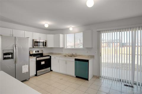 15065 E 43rd Ave, Denver, CO 80239 photo 11