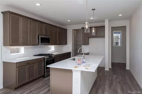 5860 E 153rd Pl, Thornton, CO 80602 photo 11