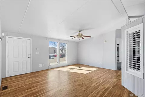 4899 Barron Cir, Longmont, CO 80504 photo 4