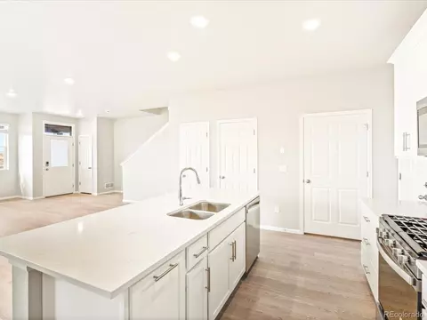 22260 E 8th, Aurora, CO 80018 photo 11