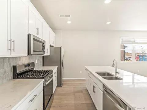 22260 E 8th, Aurora, CO 80018 photo 15