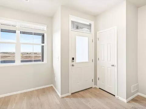 22260 E 8th, Aurora, CO 80018 photo 4