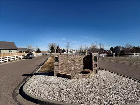 1025 Viewridge Rd, Bennett, CO 80102 photo 3