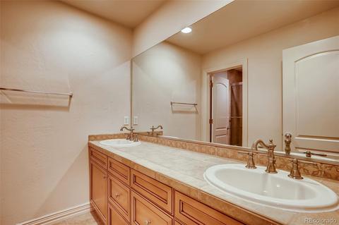 24309 E Glasgow Cir, Aurora, CO 80016 photo 22