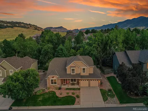 8 Summit Cedar Dr, Littleton, CO 80127