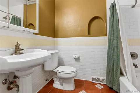 Bath - 7492 E Bates Dr, Denver, CO 80231 photo 2 of 3