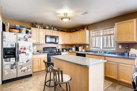 5133 Perth Ct, Denver, CO 80249 photo 4