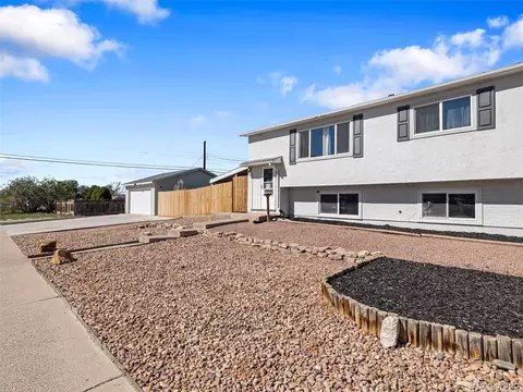 2303 Cheyenne Ave, Pueblo, CO 81003