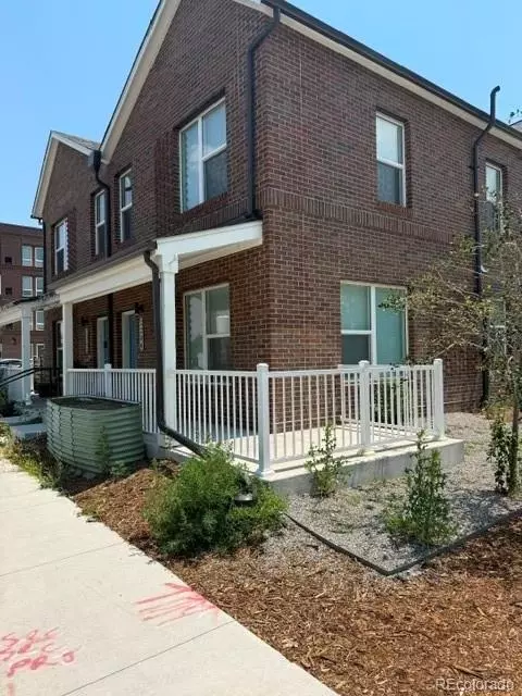 2206 E 38th Ave, Denver, CO 80205 photo 3