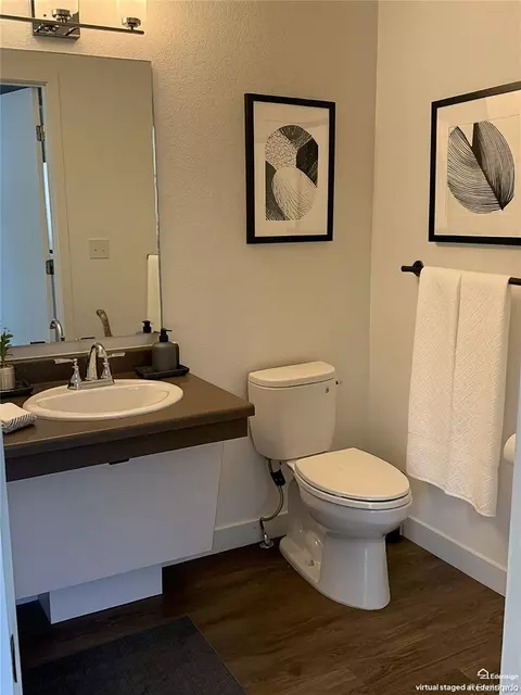 2206 E 38th Ave, Denver, CO 80205 photo 6