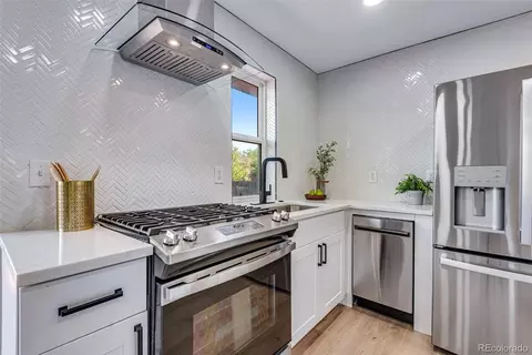 8777 Everett Cir, Arvada, CO 80005 photo 7