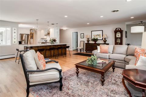 3821 S Grape St, Denver, CO 80237 photo 7