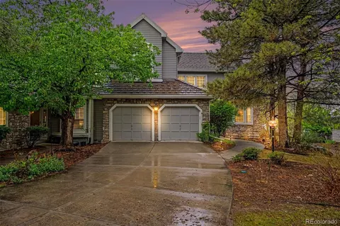 8231 S Seabrook Ln, Littleton, CO 80120