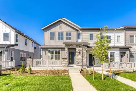 7659 S Mobile Way, Centennial, CO 80016