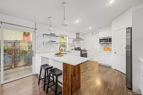 370 Irving St, Denver, CO 80219