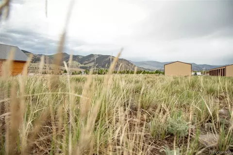 416 Commodore Dr, Creede, CO 81130