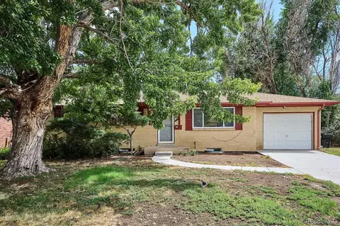1592 S Everett St, Lakewood, CO 80232