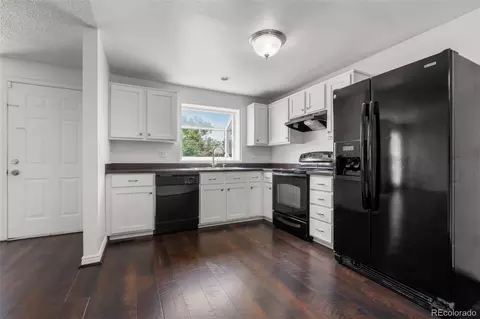 5167 Sable St, Denver, CO 80239 photo 8