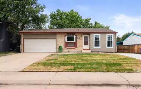 5167 Sable St, Denver, CO 80239 photo 3