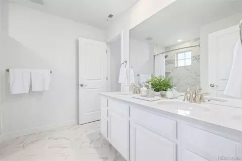 9878 E 63rd Pl, Denver, CO 80238 photo 30