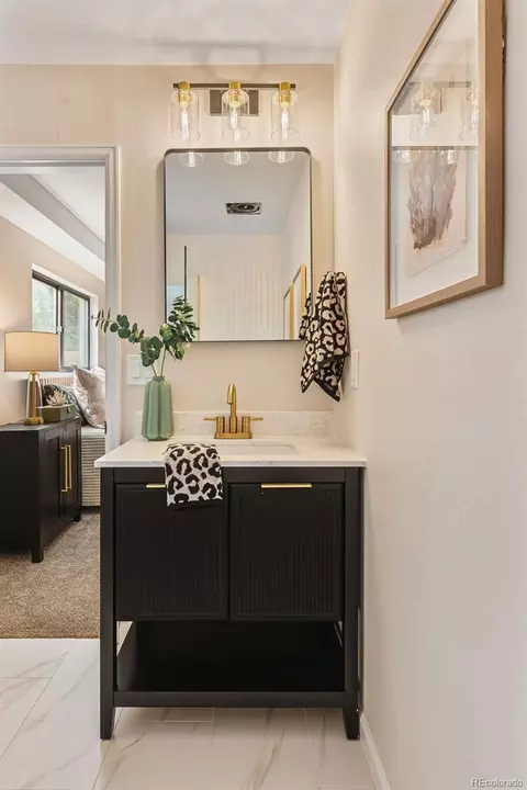 Bath - 8995 E Cornell Ave, Denver, CO 80231 photo 1 of 6