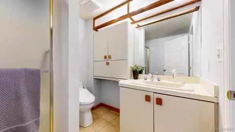 Bath - 8432 E Long Ave, Centennial, CO 80112 photo 6 of 6