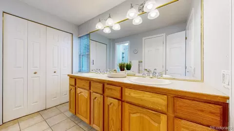 Bath - 8432 E Long Ave, Centennial, CO 80112 photo 2 of 6