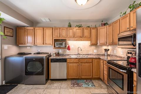 2821 Eppinger Blvd, Thornton, CO 80229 photo 9