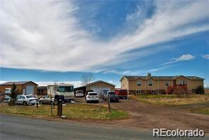 1237 S Indianfield St, Bennett, CO 80102 photo 1