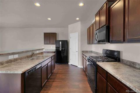 47564 Lilac Ave, Bennett, CO 80102 photo 6
