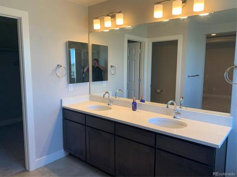 15733 E Warner Dr, Denver, CO 80239 photo 21