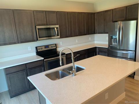 15733 E Warner Dr, Denver, CO 80239 photo 10